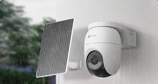 KIT CAMARA DE SEGURIDAD WIFI CON BATERIA CB8 LITE CON PANEL SOLAR EZVIZ